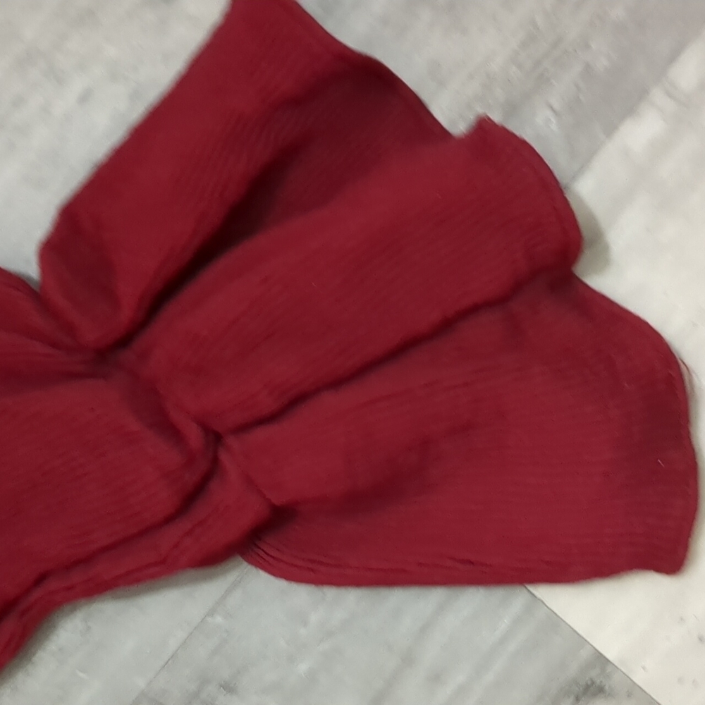 Etiquette Top off the shoulder ruffled stretch size S - Picture 5 of 10